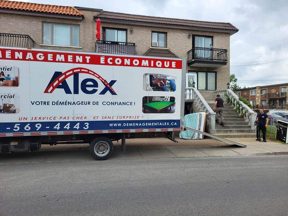 Moving to Pointe-Saint-Charles 1 moving Pointe-Saint-Charles, Montreal